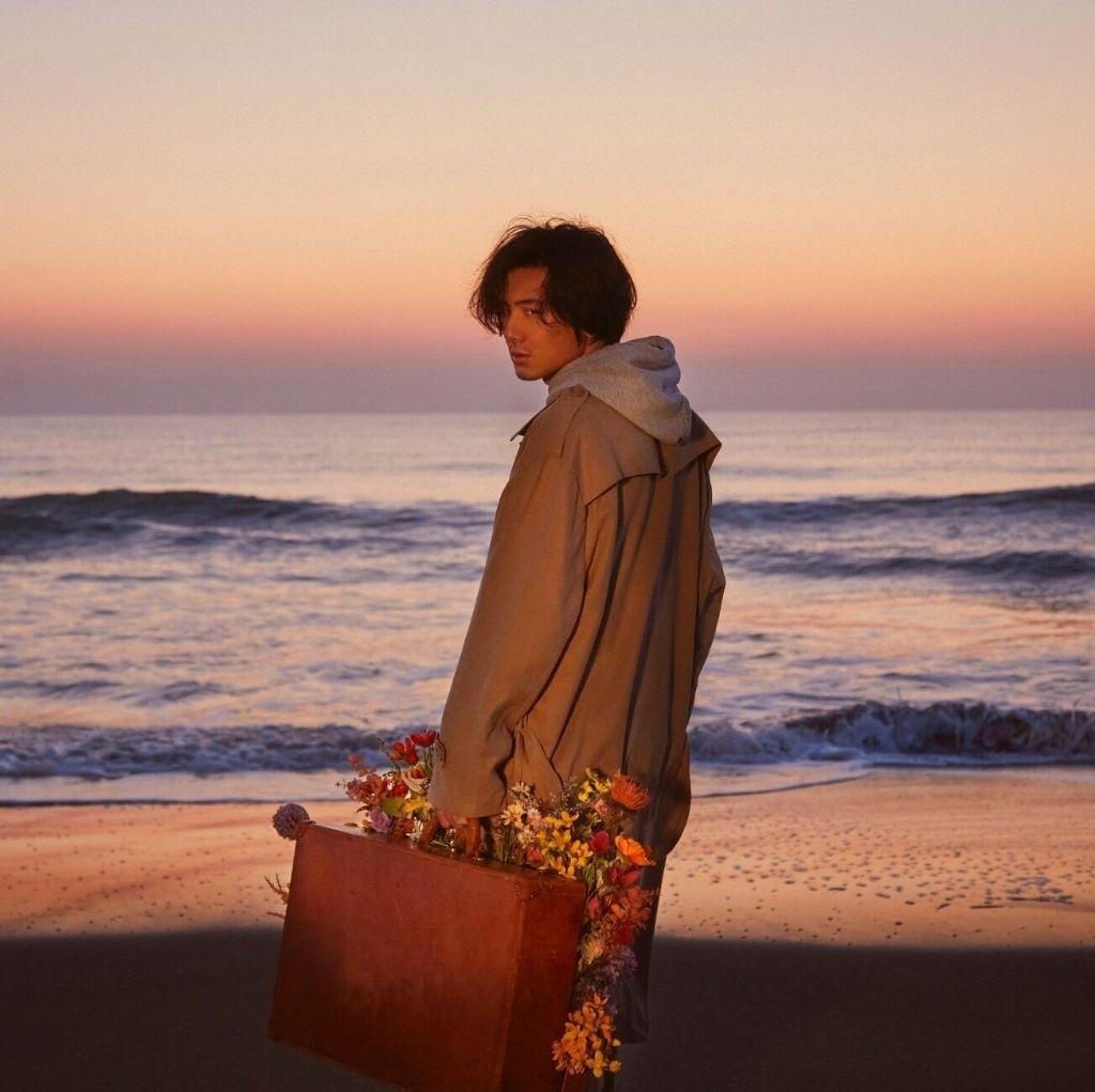 Portada del álbum "Tabiji", de Fujii Kaze