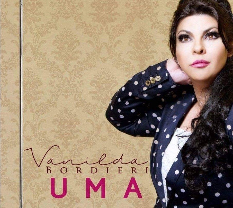 Portada de Álbum "Uma (Ao Vivo)", de Vanilda Bordieri