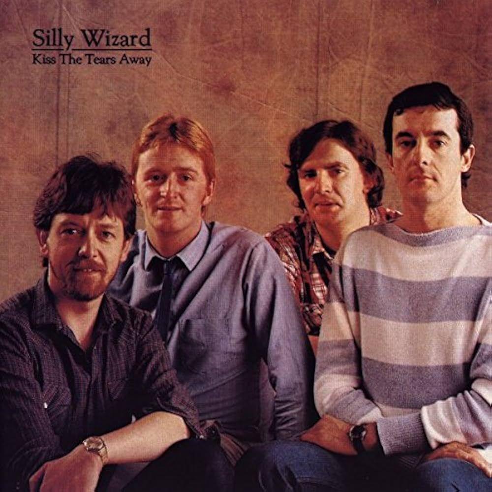 Portada de Álbum "Kiss The Tears Away", de Silly Wizard