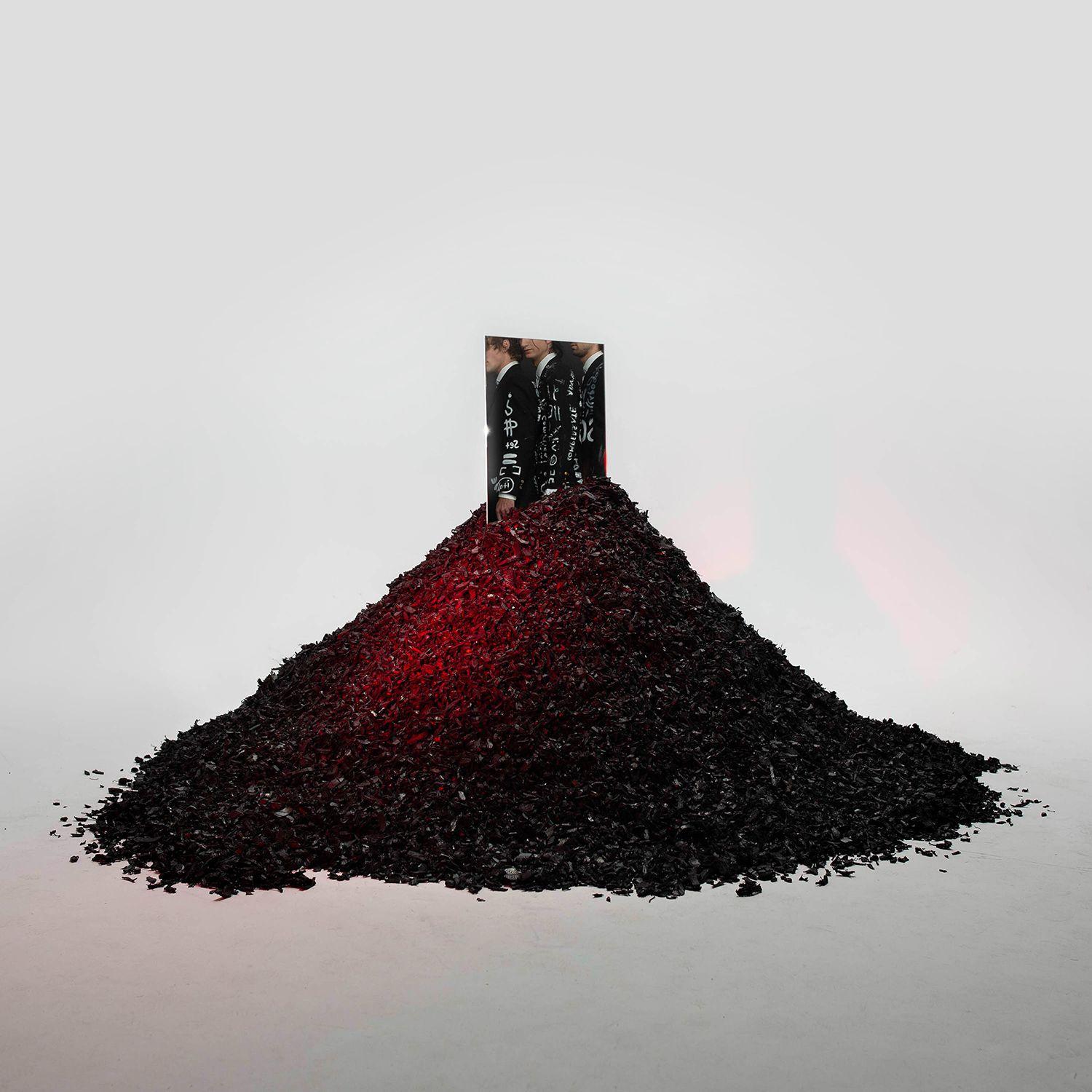 Capa do Álbum "SELF TITLED", de Little Image