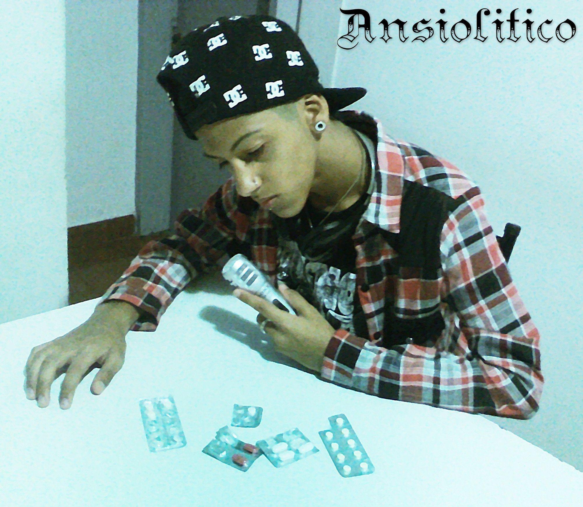 Portada de Álbum "Ansiolítico", de Sinchi MC