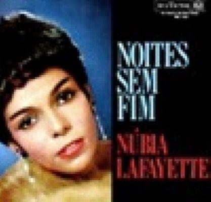 Portada de Álbum "Noites Sem Fim", de Núbia Lafayette