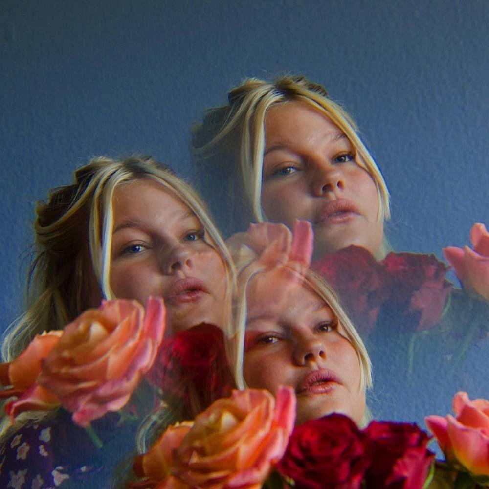 Capa do álbum "Lover", de Sarah Klang