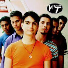 Capa do Álbum "À Espera da Presa Chegar", de Modelo T