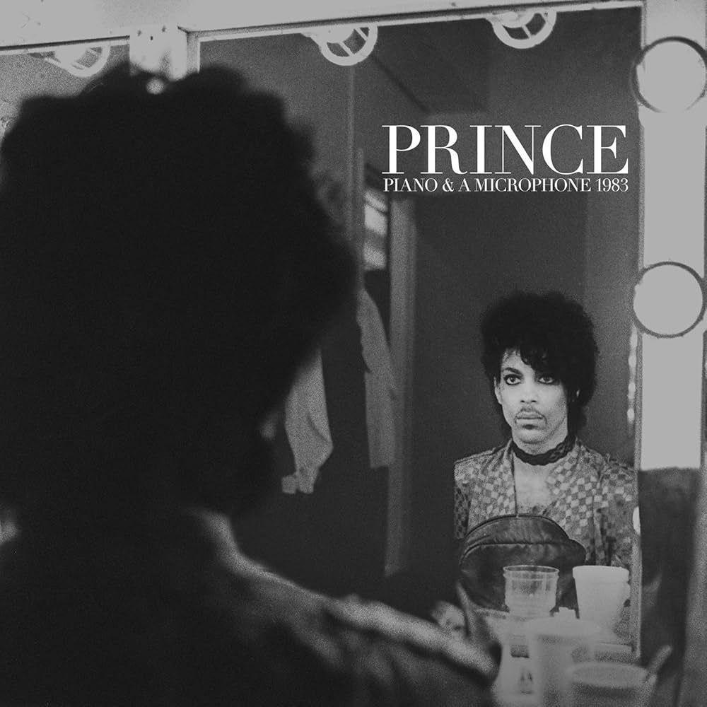 Capa do Álbum "Piano & A Microphone 1983", de Prince