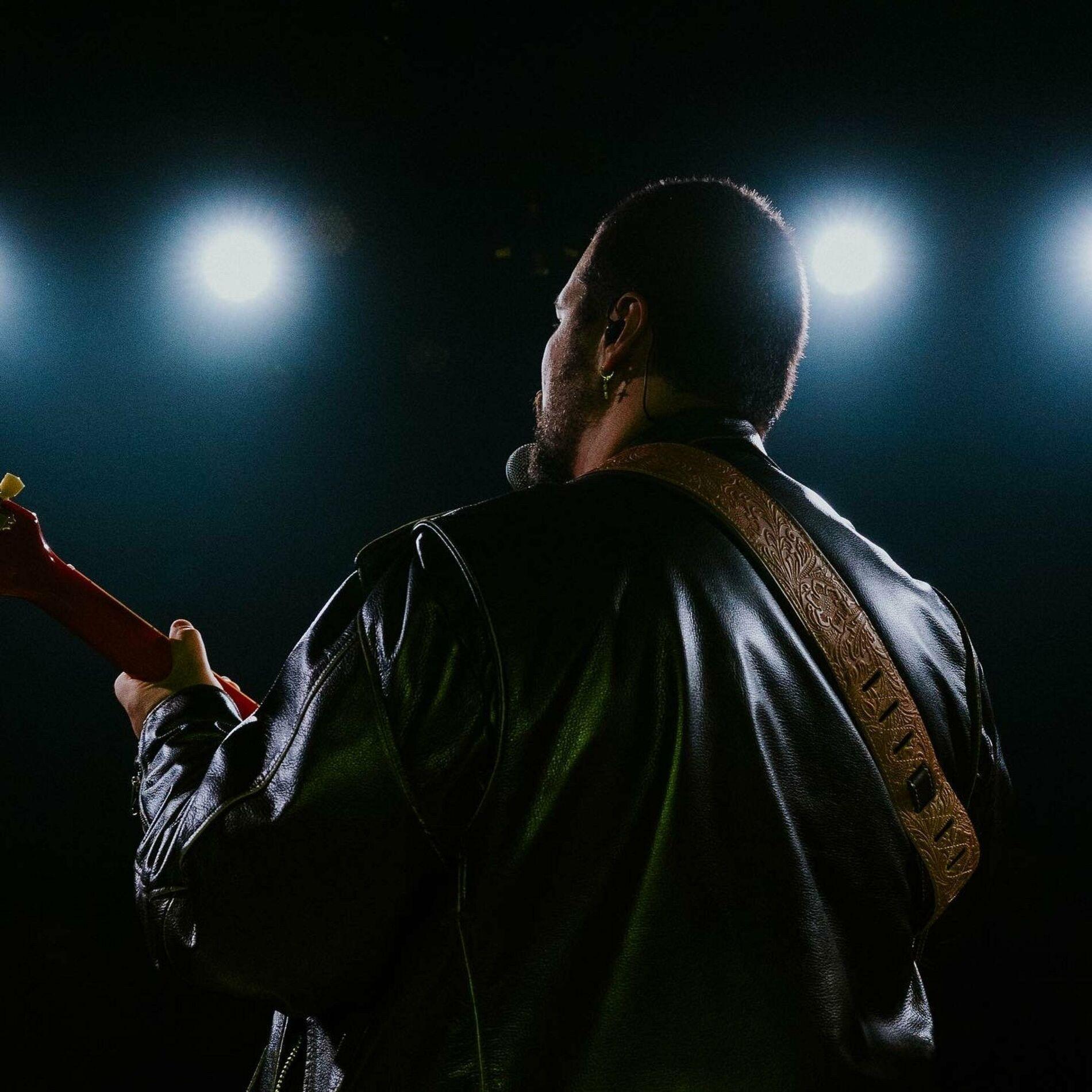 Portada de Sencillo/EP "Falsetinho", de Bidesão