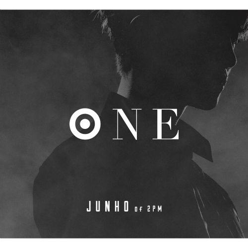 Capa do Álbum "One", de JunHo (2PM)