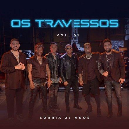Capa do álbum "Sorria Vol. 1", de Os Travessos
