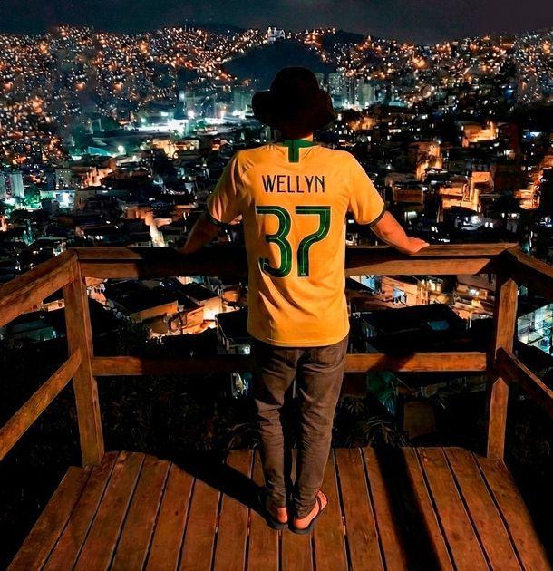 Portada del álbum "DDD 37", de Wellyn