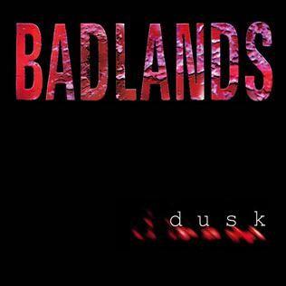 Capa do Álbum "Dusk", de Badlands