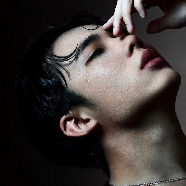 Portada de Álbum "GRADIENT (Deluxe)", de Josh Makazo