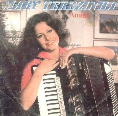 Portada de Álbum "Amiga", de Mary Terezinha