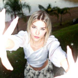 Portada de Sencillo/EP "Dissociative", de Laira Ellis