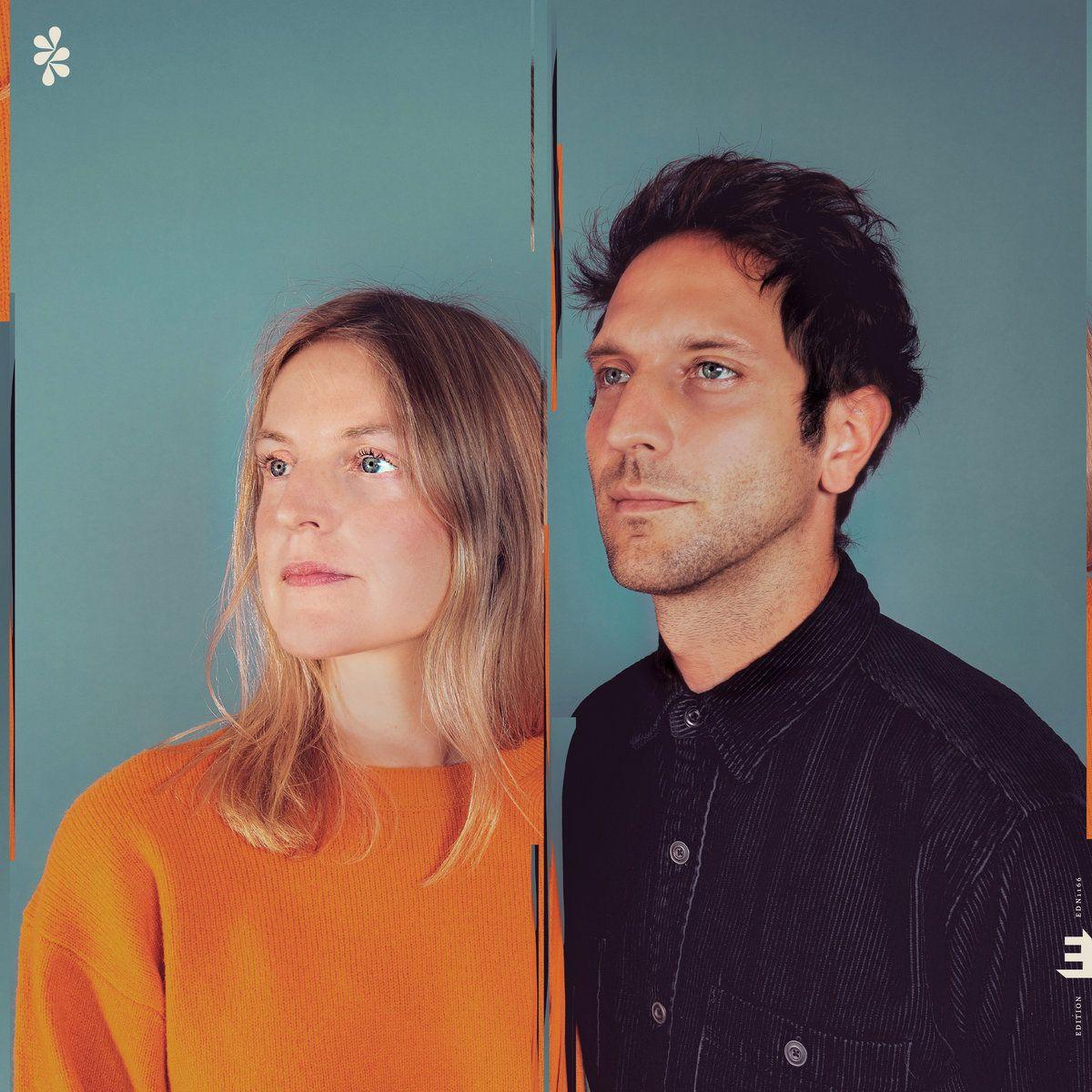 Portada de Álbum "Wait For Me", de Snowpoet