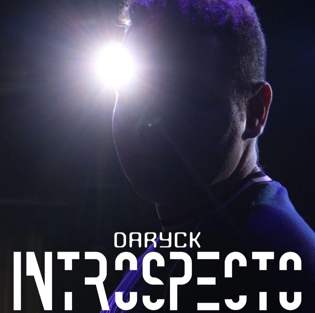 Album cover of "Introspecto " by Daryck