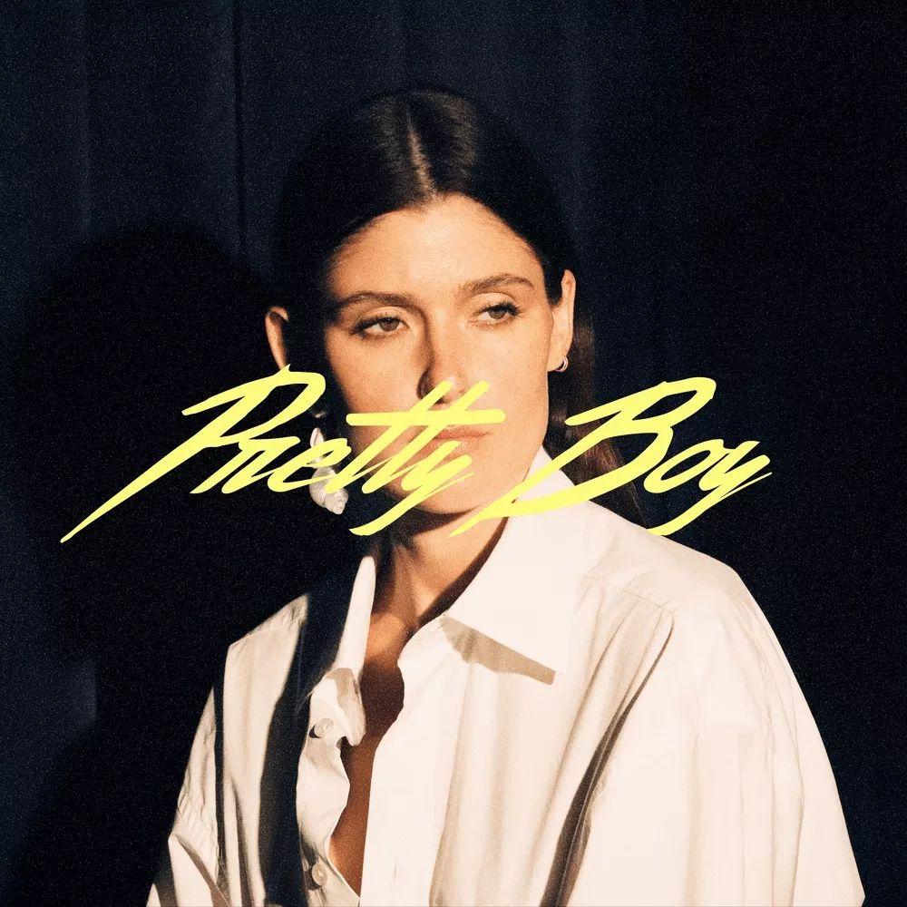 Capa do álbum "Pretty Boy", de Léon