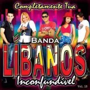 Album cover of "Completamente Tua" by Banda Líbanos