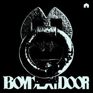 Capa do álbum "ddok ddok ddok", de BOYNEXTDOOR