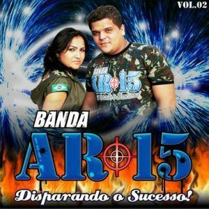 Portada de Álbum "Vol. 2", de Banda AR 15