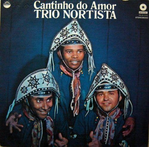 Album cover of "Cantinho do Amor" by Trio Nortista