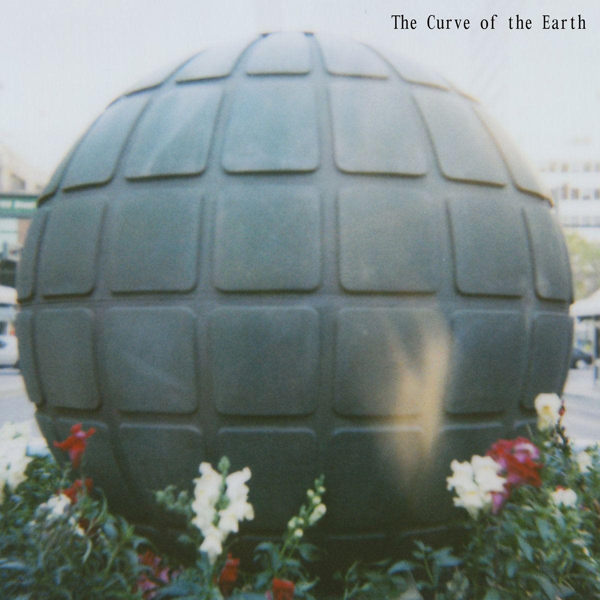 Portada de Álbum "The Curve Of The Earth", de Attack In Black