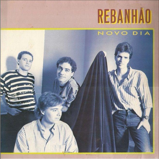Capa do Álbum "Novo Dia", de Rebanhão