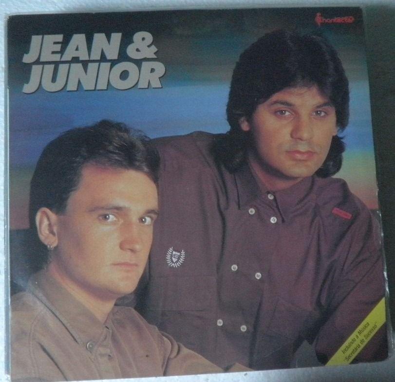 Capa do Álbum "Secretária de Sucesso", de Jean e Junior