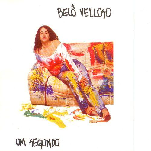 Portada de Álbum "Um Segundo", de Belô Velloso