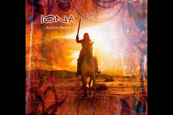 Capa do Álbum "Another Realm", de Iona