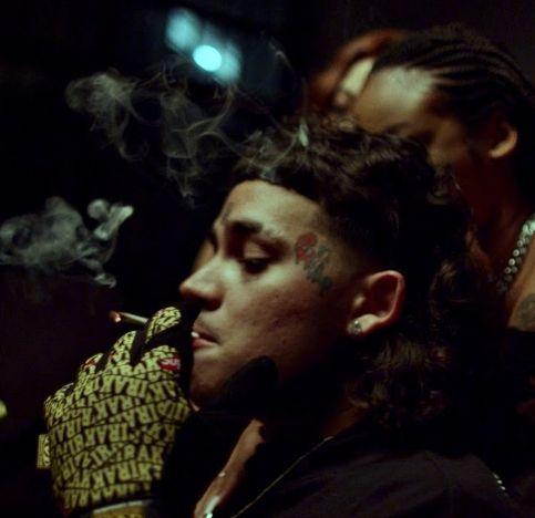 Portada de Sencillo/EP "Emozinhas boas / Gasparzinho (part. Akao.47)", de lilgiela33