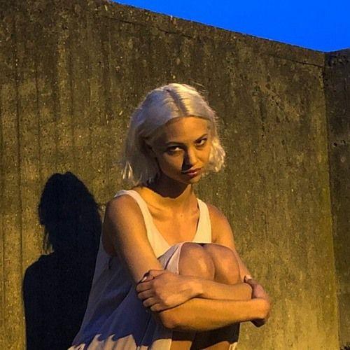 Portada de Sencillo/EP "i like the way you kiss me (remixes)", de Artemas