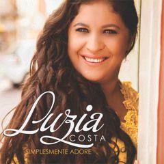 Portada de Álbum "Simplesmente Adore", de Luzia Costa