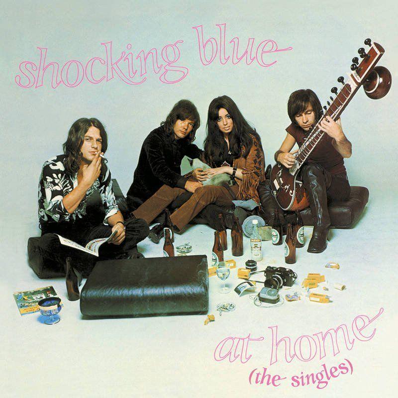 Capa do Álbum "At Home (The Singles)", de Shocking Blue
