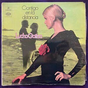 Album cover of "Contigo En La Distancia" by Lucho Gatica