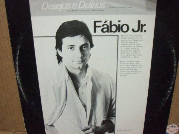 Portada del álbum "Desejos e Delírios", de Fábio Jr.
