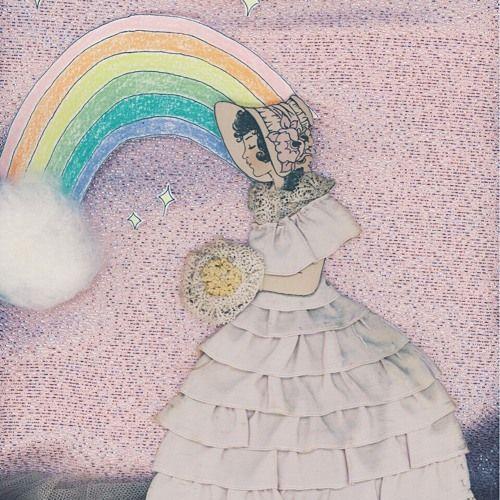 Capa do álbum "PIGGYBACK ", de Melanie Martinez