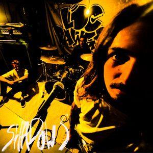 Capa do Album "Shadows", de Loc Dawgs