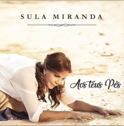 Portada de Álbum "Aos Teus Pés", de Sula Miranda