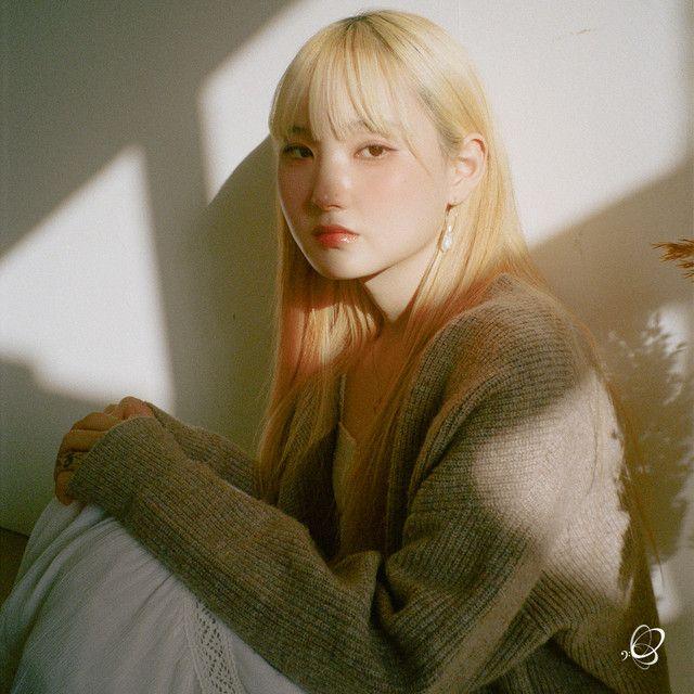 Portada de Sencillo/EP "with you", de OoOo