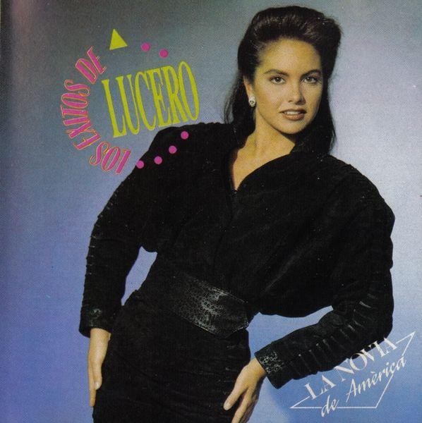 Album cover of "Los Exitos de Lucero" by Lucero