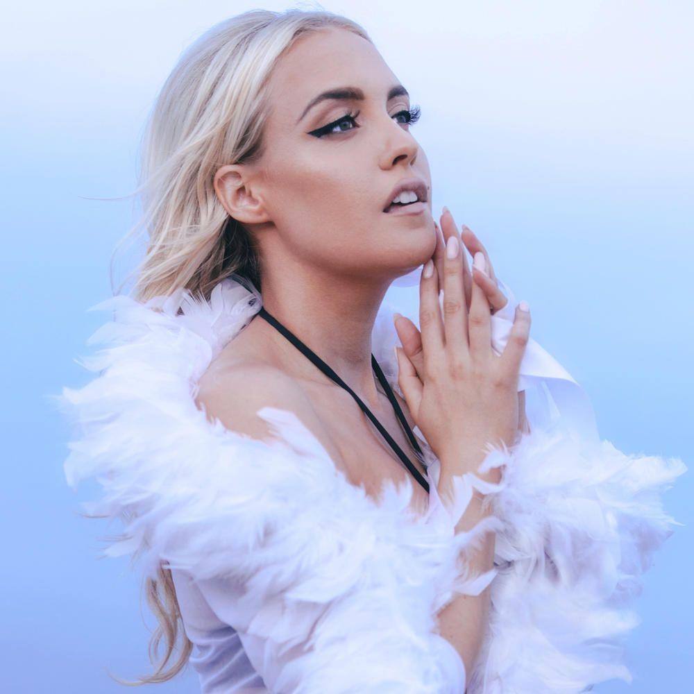 Portada de Sencillo/EP "The Question", de Eden XO