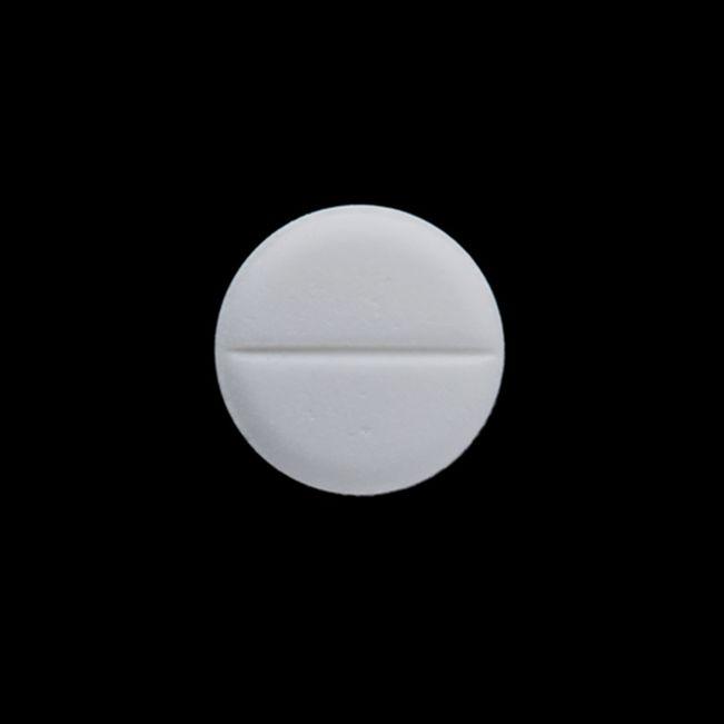 Portada de Álbum "Medicine", de Artist Vs Poet