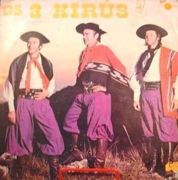 Capa do álbum "Cantigas da Querência", de Os 3 Xirus