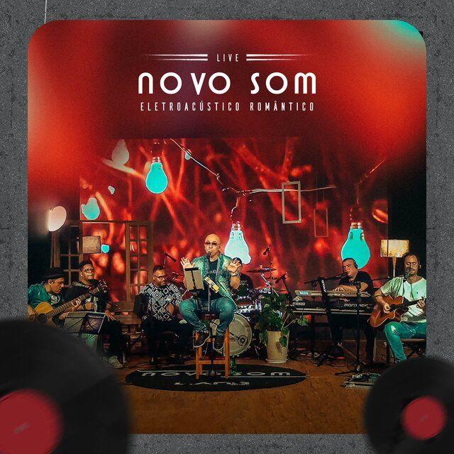 Capa do álbum "Eletroacústico Romântico", de Novo Som