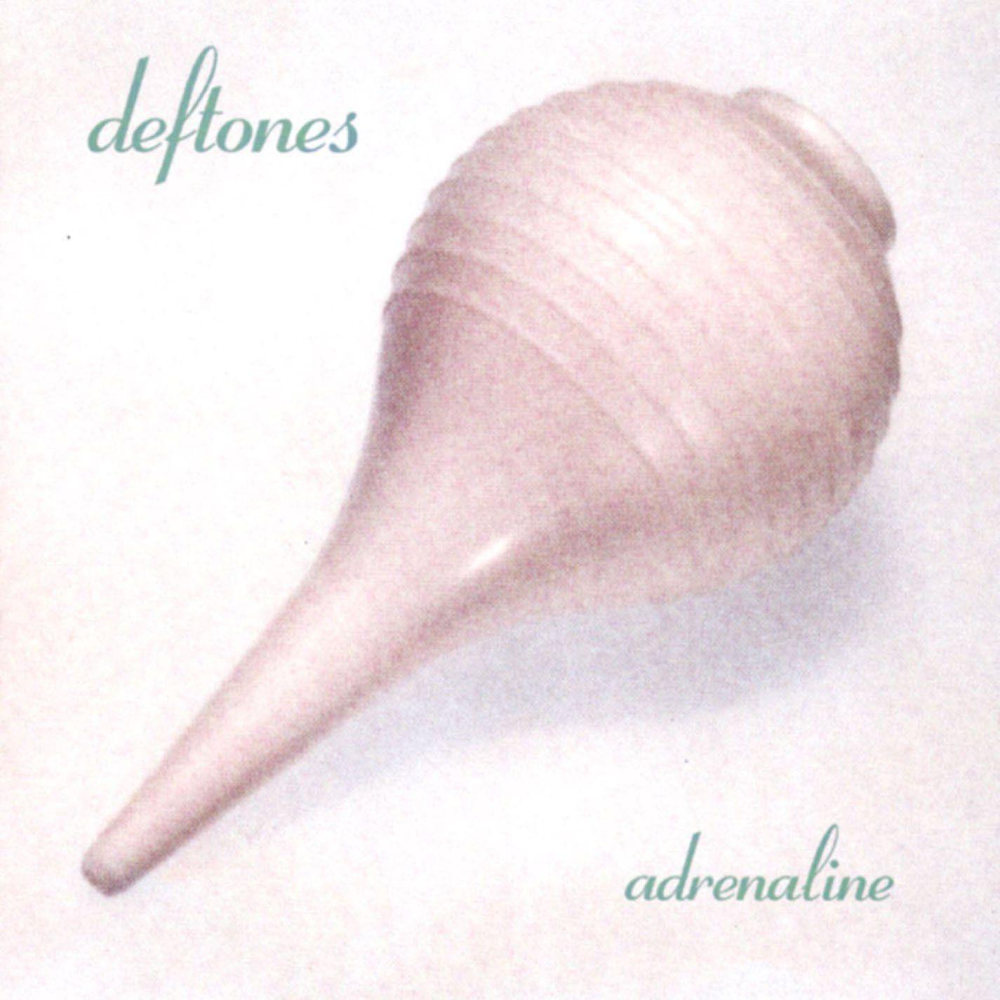 Portada del álbum "Adrenaline", de Deftones