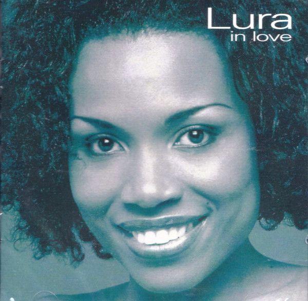 Portada de Álbum "In Love", de Lura