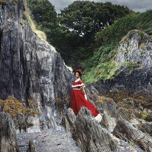 Portada del álbum "Keep On Moving", de Loah