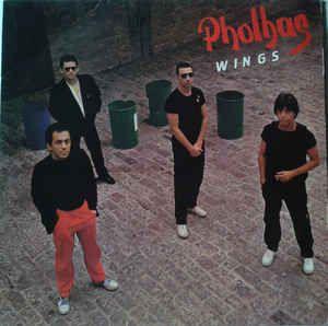 Capa do álbum "Wings", de Pholhas