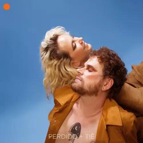 Capa do álbum "Mais", de Tiê