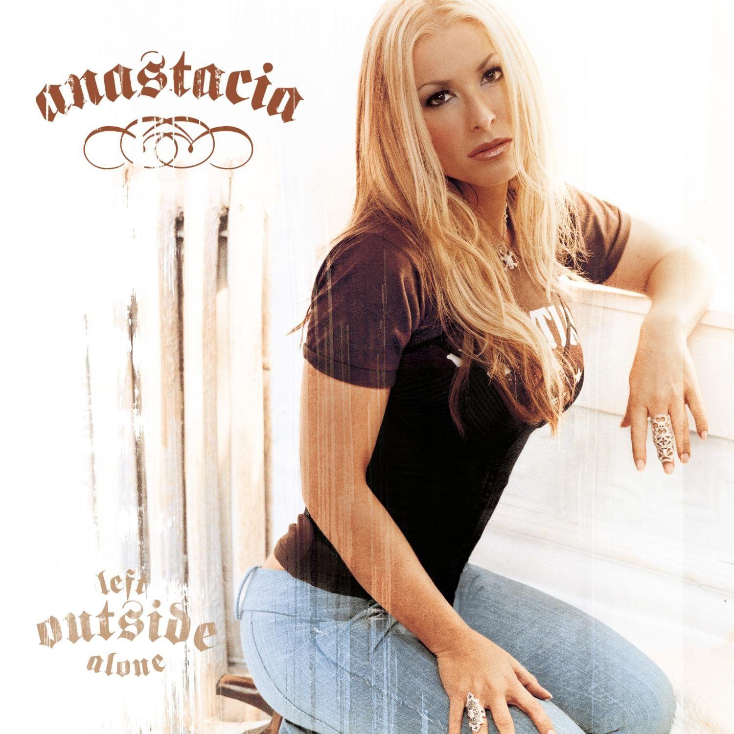 Portada del álbum "Left Outside Alone", de Anastacia